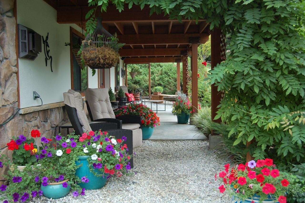 Fox Den Bed and breakfast 3*